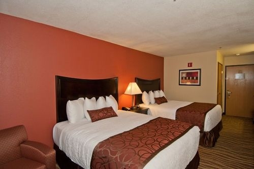 Best Western Plus Corning Inn4