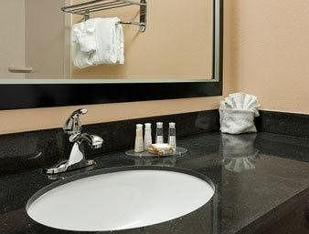 Days Inn Charlotte Airport Coliseum1