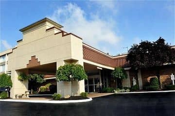 HOLIDAY INN CLEVELAND-MAYFIELD HOLIDAY INN CLEVELAND-MAYFIELD