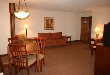 HAMPTON INN TULSA1