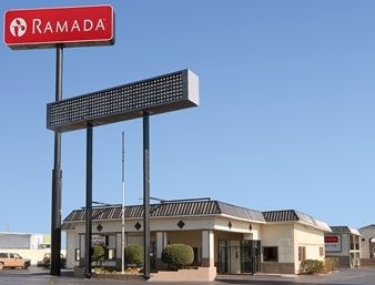 Ramada Elk City3