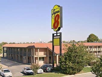 SUPER 8 TULSA/EAST/ARPT SUPER 8 TULSA/EAST/ARPT