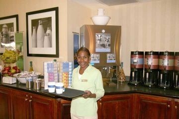 HAMPTON SUITES FLORENCE CIVIC CENTRE4