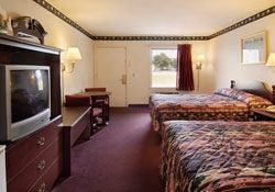 Travelodge Santee3