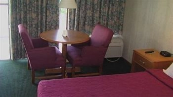 DAYS INN SPARTANBURG/DOWNTOWN1