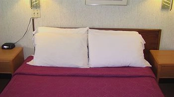 DAYS INN SPARTANBURG/DOWNTOWN0
