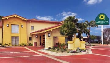 La Quinta Inn La Quinta Inn