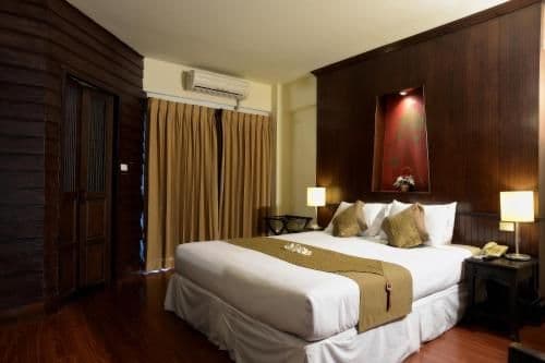 Deluxe Double or Twin Room