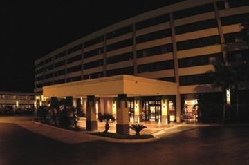 HOLIDAY INN CORPUS CHRISTI-EMERALD BEACH1