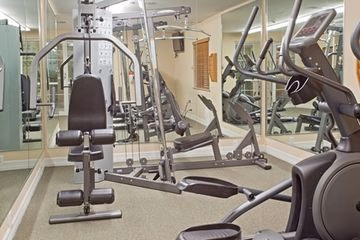 CANDLEWOOD SUITES HOUSTON PARK ROW2