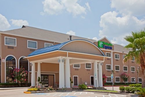 Holiday inn Express N-1960 Champions area0