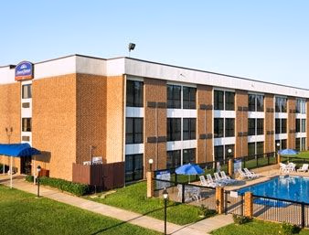 HOWARD JOHNSON TEXARKANA2