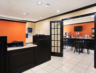 HOWARD JOHNSON TEXARKANA1