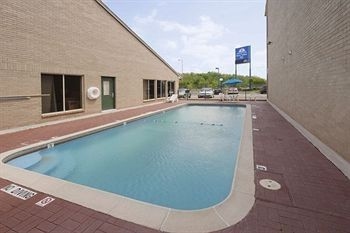 Travelodge Houston TX1