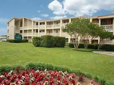 Quality Inn And Suites Dfw North Quality Inn And Suites Dfw North