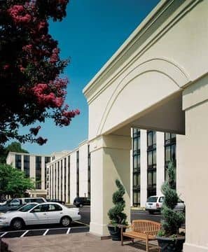 CROWNE PLAZA HOTEL RICHMOND WEST CROWNE PLAZA HOTEL RICHMOND WEST
