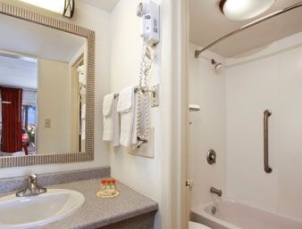DAYS INN FREDERICKSBURG SOUTH1