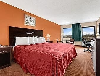 DAYS INN JAMES MADISON UNIVERSITY3