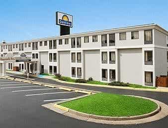 DAYS INN JAMES MADISON UNIVERSITY