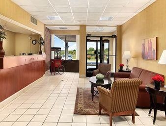 DAYS INN BLACKSBURG CONFERENCE2