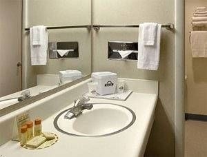 Days Inn Tacoma - Tacoma Mall4