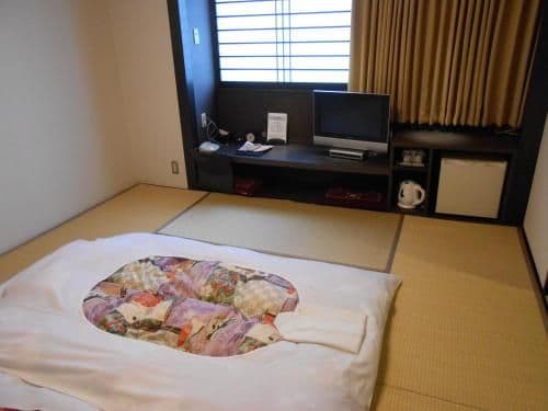 Japanese-Style Room - Smoking