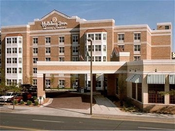 HOLIDAY INN HOTEL & SUITES LA CROSSE WI1
