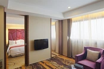 Holiday Inn Holiday Inn