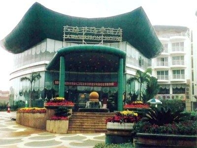 La Waterfront Shenzhen0