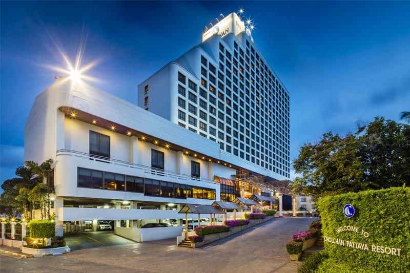 Cholchan Pattaya Beach Resort