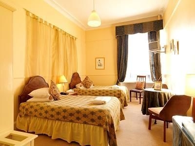 Atholl Arms Hotel1