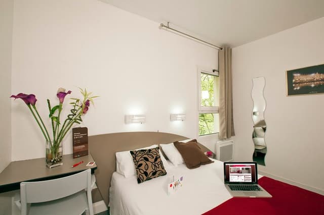 DOUBLE COMFORT