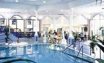 คัลโลเดน เอสเตท แอนด์ สปา (Culloden Estate and Spa)2