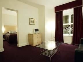 Best Western Crescent Townhouse1