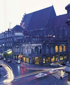 THE MONOPOL HOTEL0