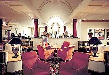 Tudor Park Marriott Hotel & Country Club2