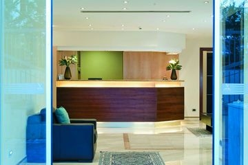SUITES & RESIDENCE0