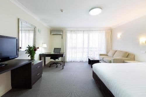 Executive Queen Room with Balcony