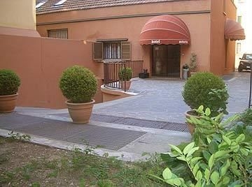 Astoria Hotel1