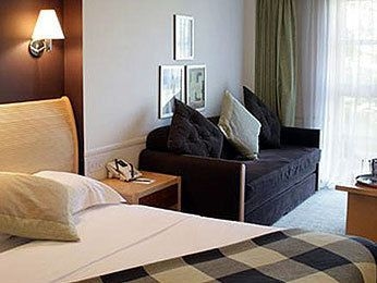 MERCURE THAMES LODGE4