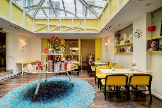 โรงแรมแอสโตเรีย - แอสโทเตล (Hotel Astoria - Astotel)4
