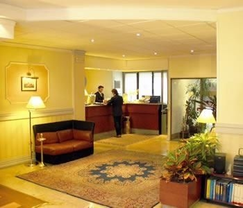 โรงแรมอกาเป (Hotel Agape)1