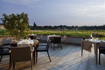 Crowne Plaza Milan-Malpensa Airport4