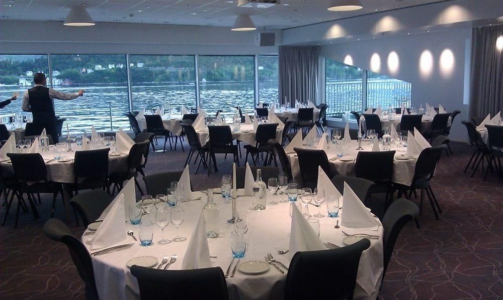 Quality Hotel Waterfront3