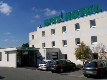 BRIT HOTEL RENNES CESSON0