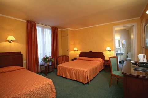 Hotel De La Gare Du Nord1