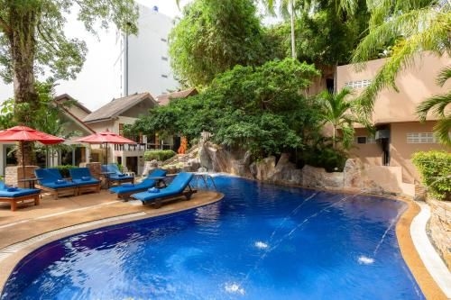 คลับ แบมบู บูทีค ป่าตอง บีช รีสอร์ท (Club Bamboo Boutique Patong Beach Resort)1