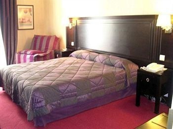 Crystal Hotel0