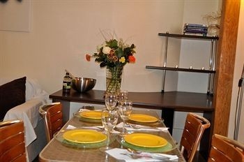 Sacre Coeur Apartment2