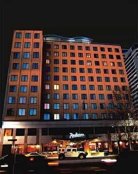 Radisson On Flagstaff Gardens